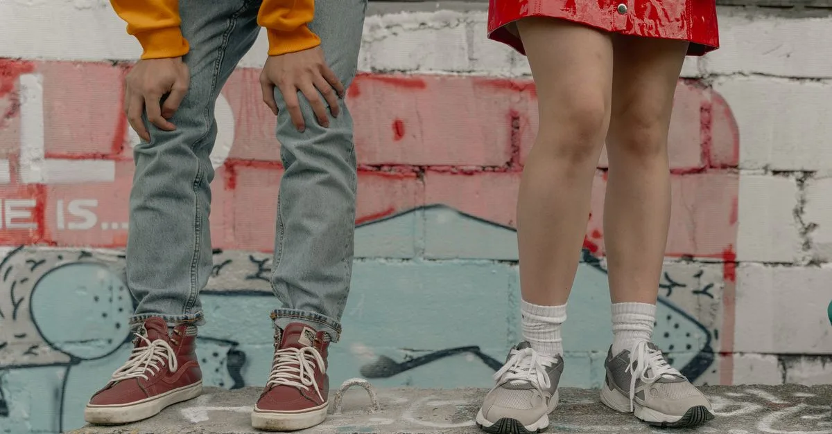 découvrez notre collection de sneakers stylées alliant confort et design moderne, parfaites pour un look tendance au quotidien.