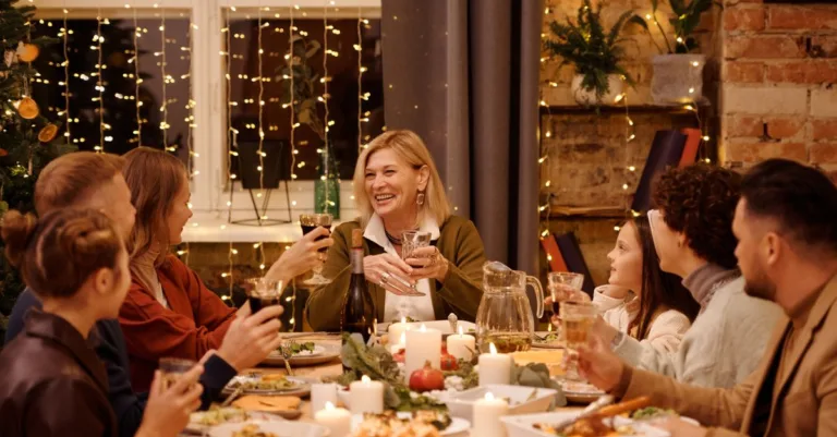découvrez des idées de repas faciles et festifs pour le réveillon du nouvel an : des recettes savoureuses pour célébrer sans passer la soirée en cuisine.
